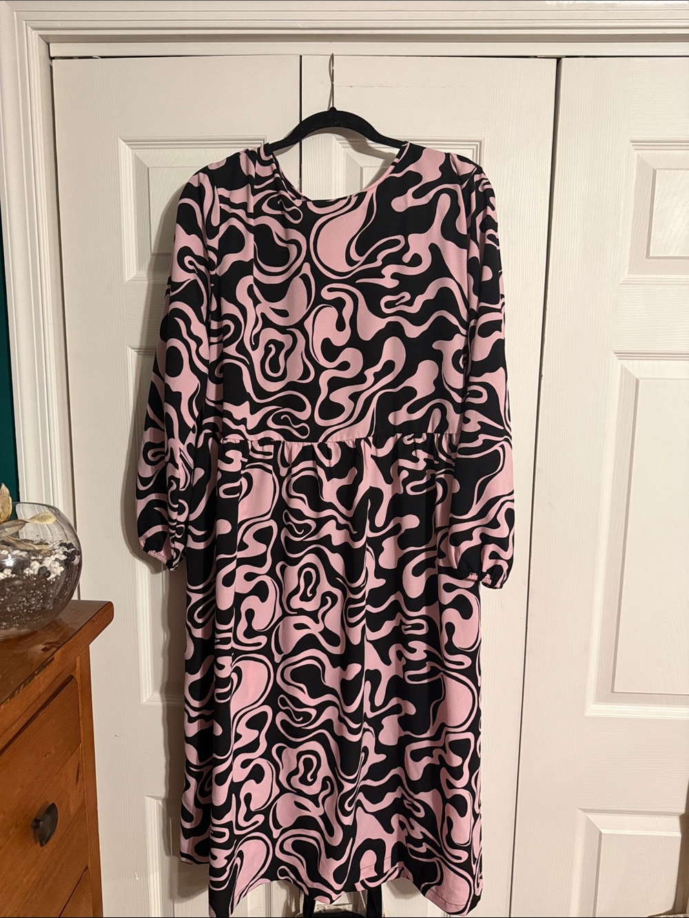 Pink and Black Abstract Print Women’s Midi Dress